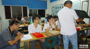 東莞學(xué)修電腦哪里好？迅馳電腦維修培訓(xùn)與沙田電腦維修學(xué)校對(duì)比